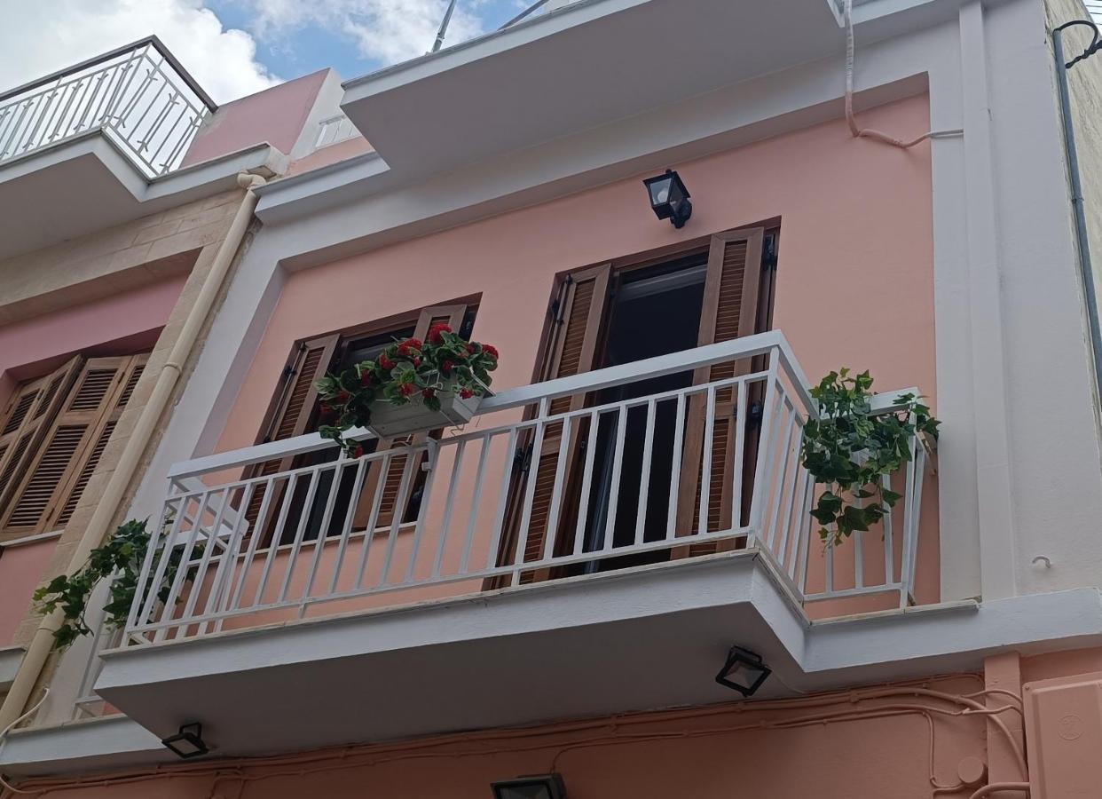 Lefterakis Place Aegina Kültér fotó